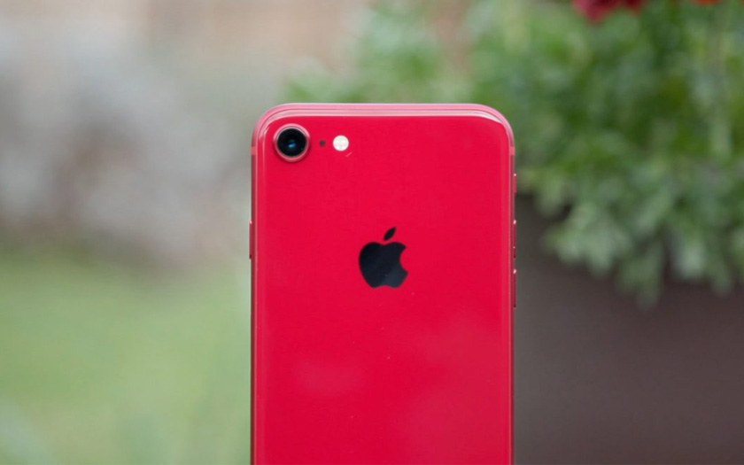 2020 iPhone SE kırmızı, beyaz ve siyah renkte çıkıyor!